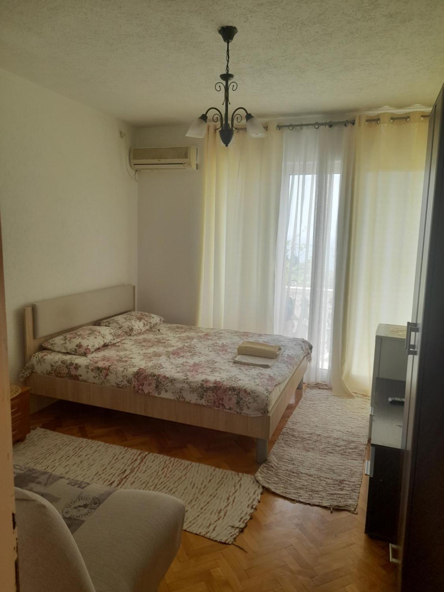 Tina Rooms Улцин Екстериор снимка