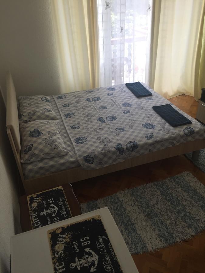 Tina Rooms Улцин Екстериор снимка